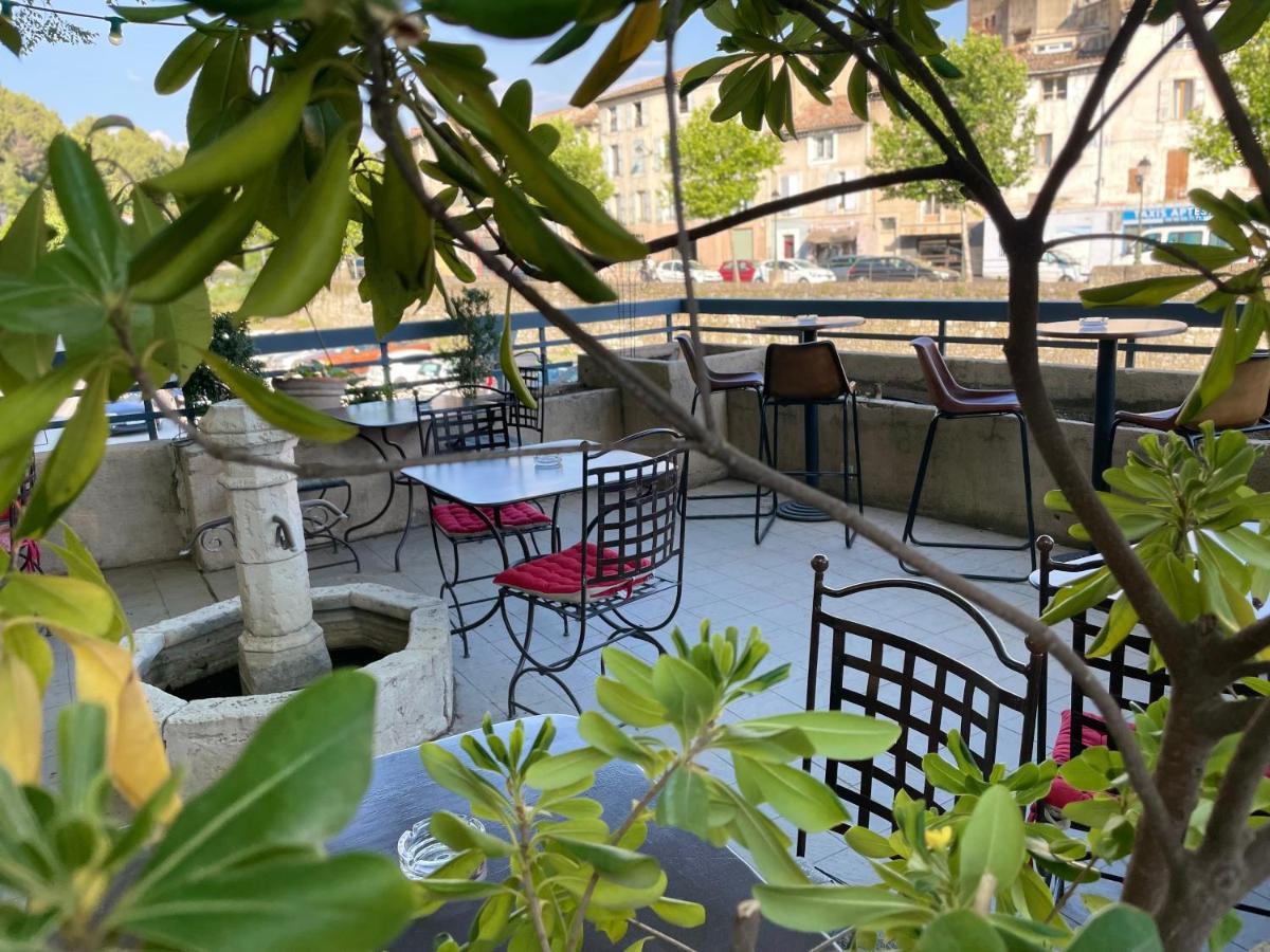 Rive Droite Hotel Apt Kültér fotó