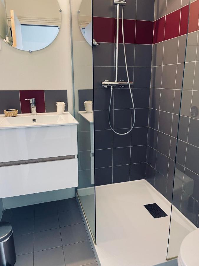 Rive Droite Hotel Apt Kültér fotó
